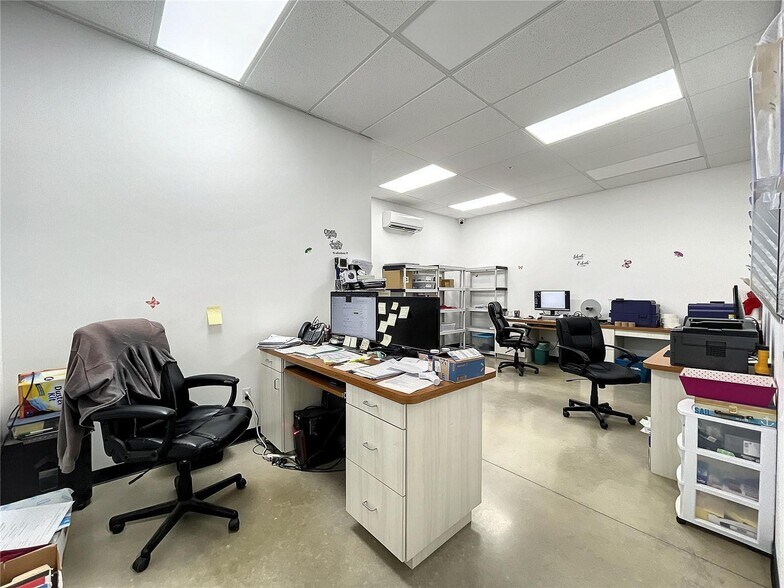 More Photos Of 1832 S Dimensions Ter, Homosassa Warehouse For Sale