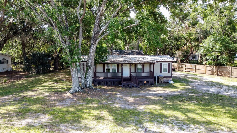 More Photos Of , Davenport Multifamily For Sale