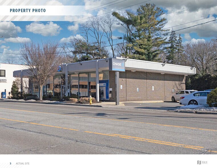 More Photos Of 410 Northern Blvd, Great Neck Bank For Sale