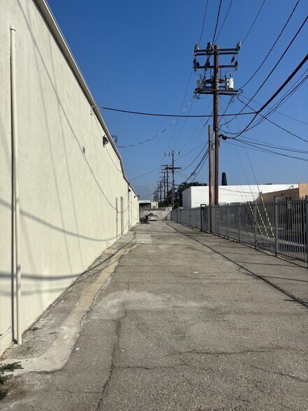 More Photos Of 2402 Seaman Ave, South El Monte Manufacturing For Sale