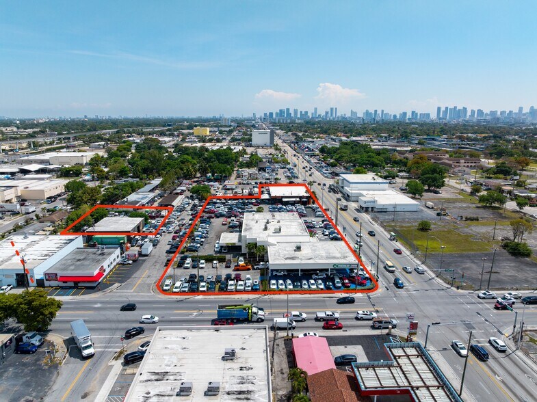 Primary Photo Of 3199 NW 36th St, Miami Auto Dealership For Lease