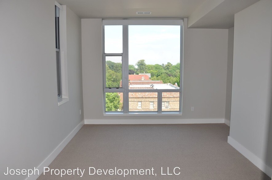 More Photos Of 4175 N Oakland Ave, Shorewood Multifamily For Sale