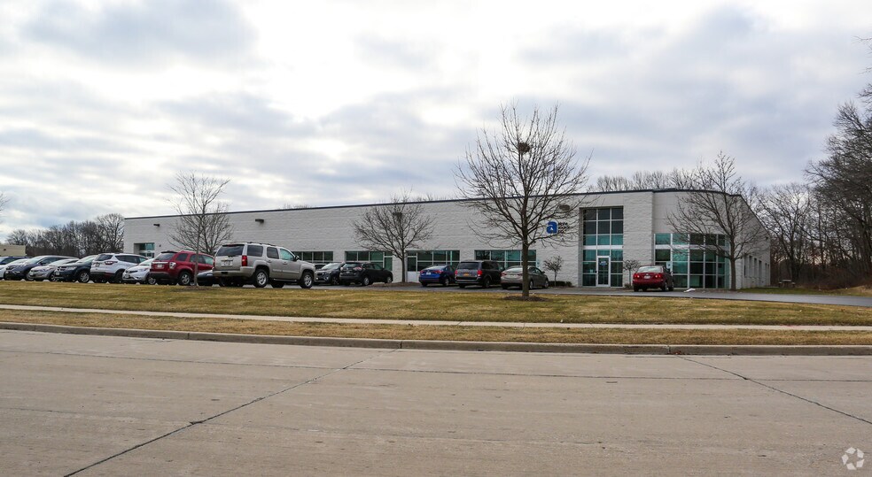 Primary Photo Of 6619 W Calumet Rd, Milwaukee Manufacturing For Lease