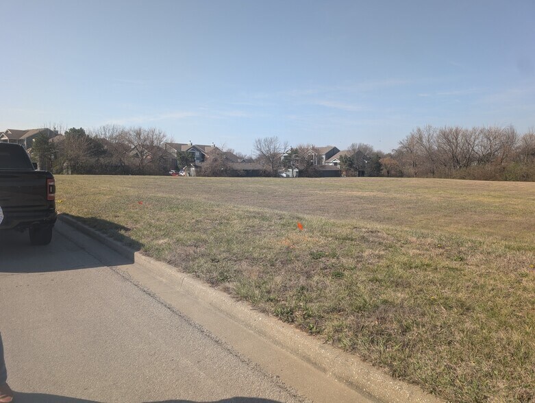 More Photos Of 129th & Somerset Dr, Olathe Land For Sale
