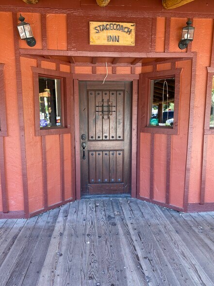 More Photos Of 920 Grand Ave, Grand Lake General Retail For Sale