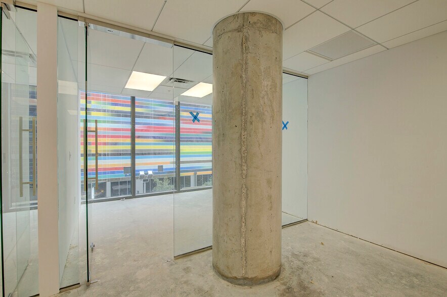 More Photos Of 25 SW 9th St, Miami Coworking Space