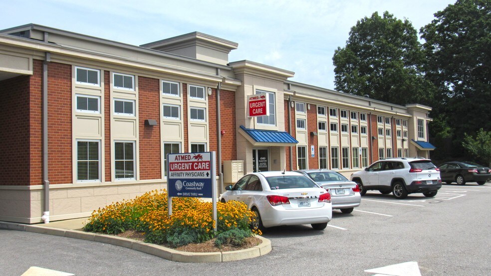 More Photos Of 5750 Post Rd, East Greenwich Medical For Lease