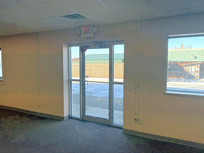 More Photos Of 603 Minnesota Ave W, Walker Storefront Retail Office For Lease