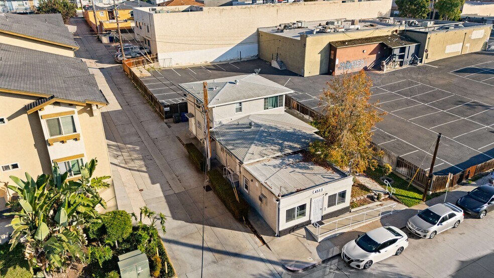 More Photos Of 4513 55th St, San Diego Apartments For Sale