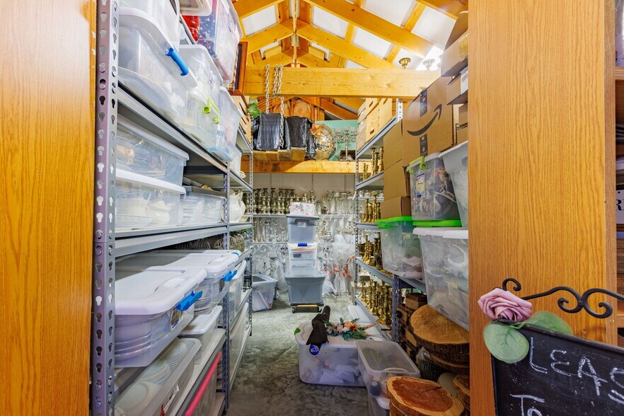 More Photos Of 6863 E Highway 80, Russell Springs Lodge Meeting Hall For Sale