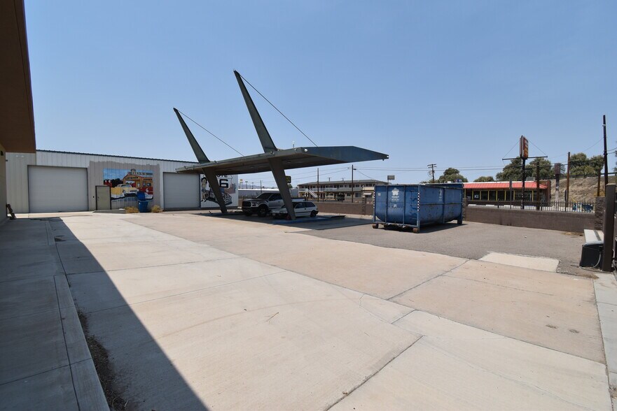 More Photos Of 2103 Needles Hwy, Needles General Retail For Sale