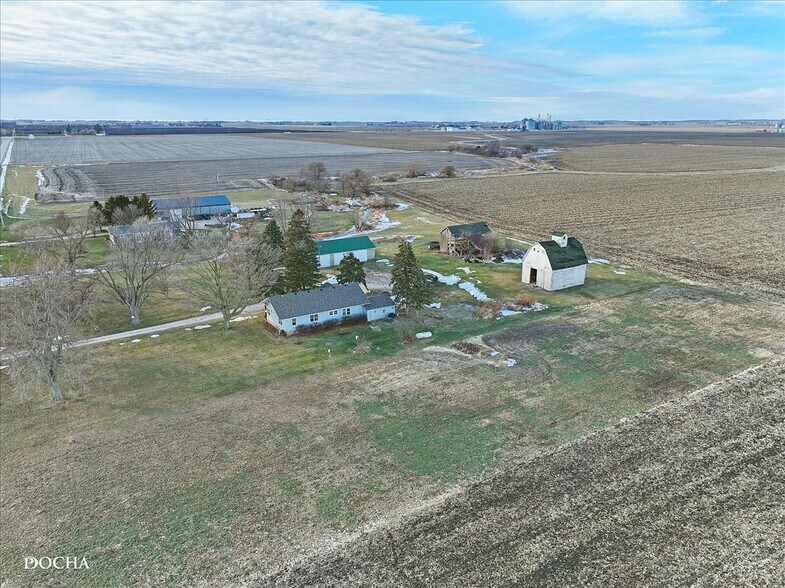 More Photos Of 8725 Plattville Rd, Newark Land For Sale