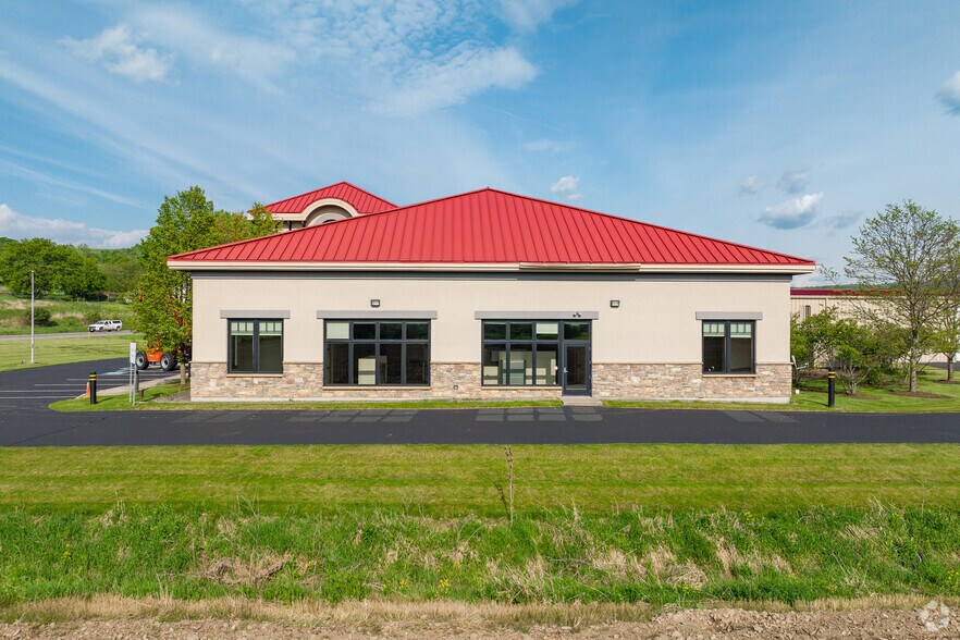 More Photos Of 3901 Us-11, Cortland Showroom For Lease