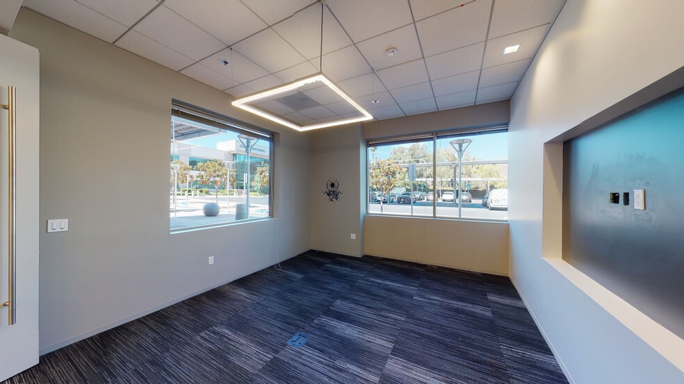 More Photos Of 13280 Evening Creek Dr S, San Diego Office For Lease