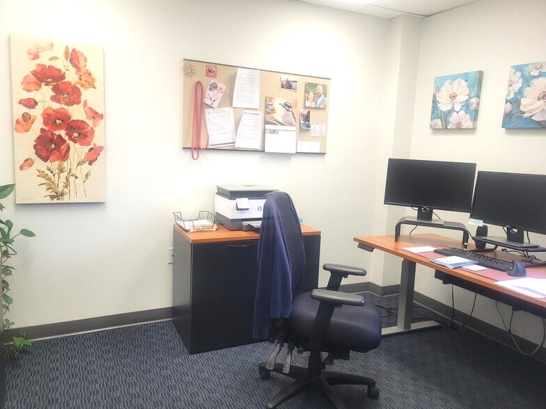 More Photos Of 1400 Front Ave, Lutherville Office For Sale