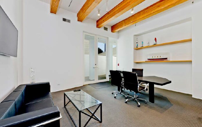 More Photos Of 2224 Main St, Santa Monica Office Residential For Sale