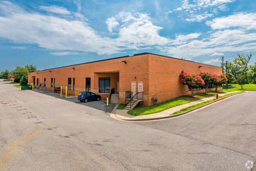 More Photos Of 12304 Baltimore Ave, Beltsville Flex For Lease
