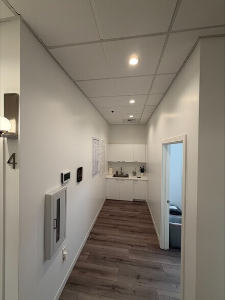 More Photos Of 8929 Madison Ave, Fair Oaks Freestanding For Lease