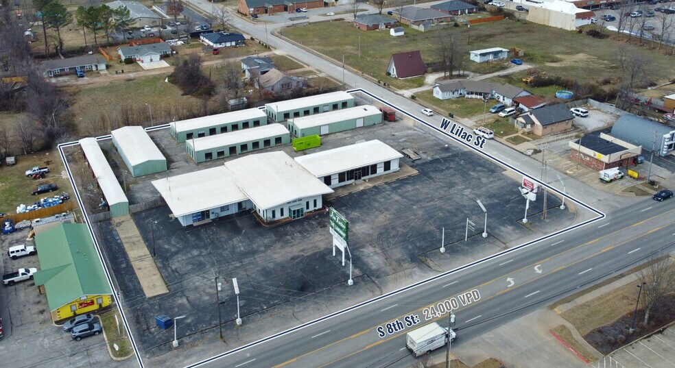 Primary Photo Of 1802 S 8th St, Rogers Self Storage For Sale