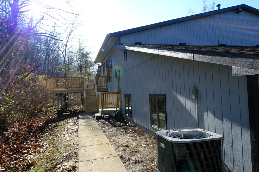 More Photos Of 6620 Clough Pike, Cincinnati Medical For Sale