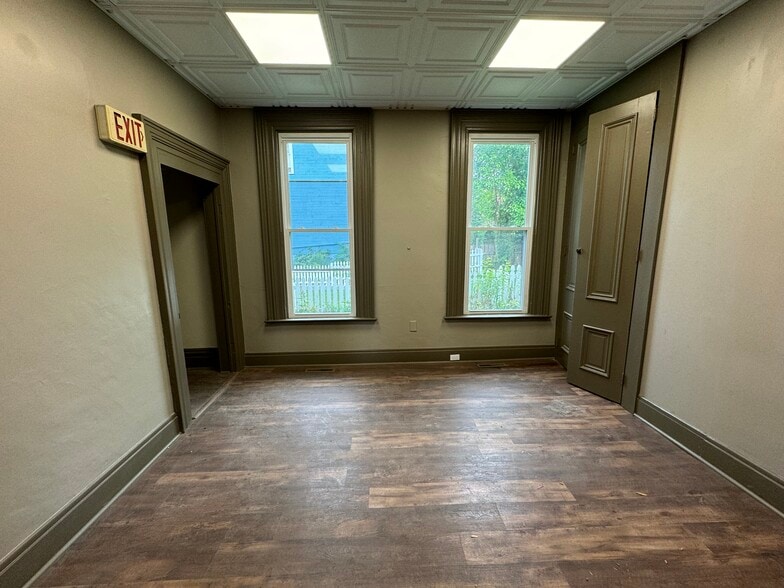 More Photos Of 319 S Pennsylvania Ave, Greensburg Office Residential For Sale