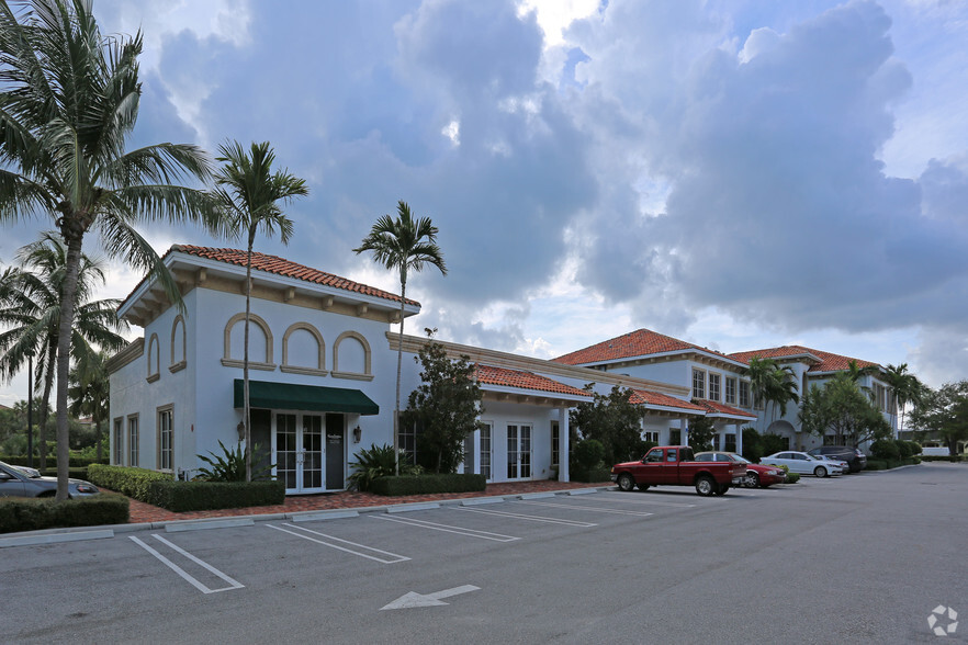 Primary Photo Of 400 N Cypress Dr, Tequesta Office For Lease