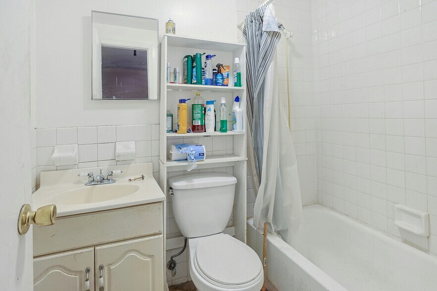 More Photos Of 169 Sickles Ave, Nyack Apartments For Sale