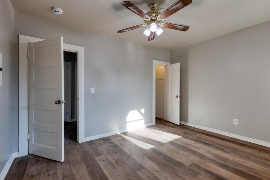 More Photos Of 1559 N Hill Ave, Pasadena Apartments For Sale