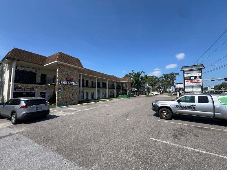 More Photos Of 4819 E Busch Blvd, Tampa General Retail For Sale