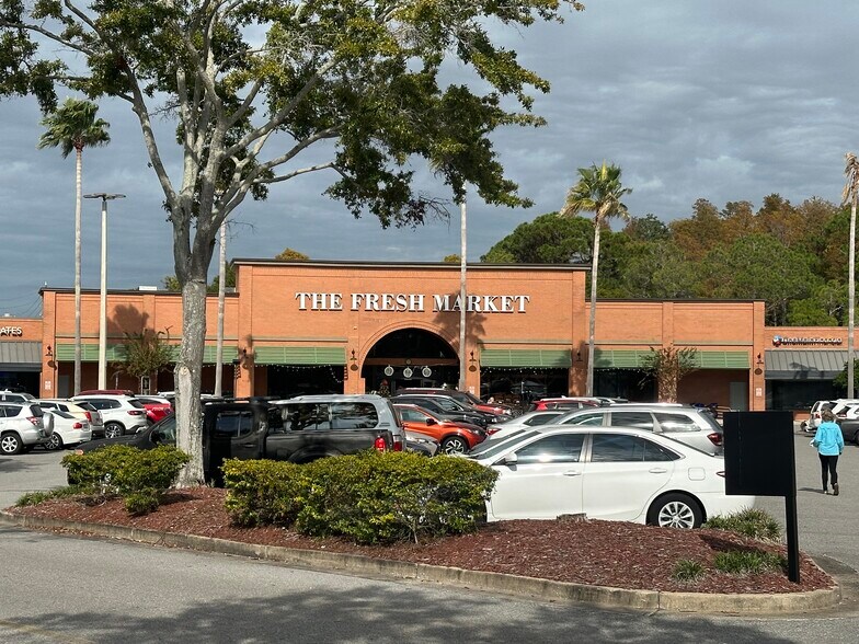 More Photos Of 25813 US Hwy 19 N, Clearwater Unknown For Lease
