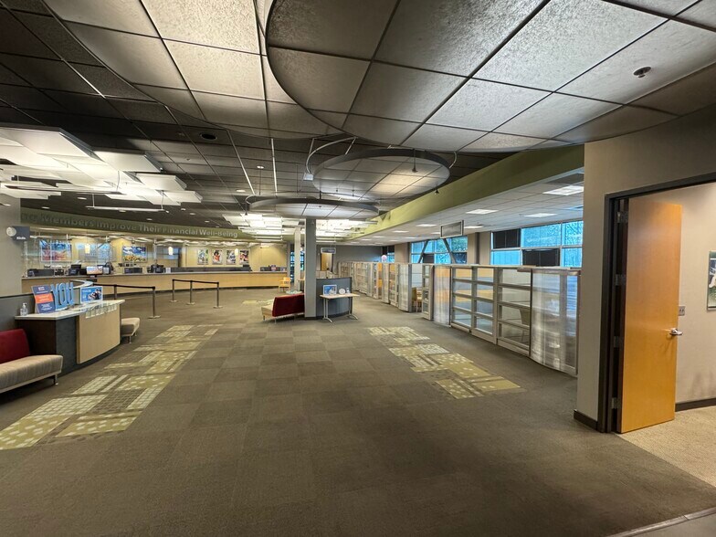 More Photos Of 12519 Folsom Blvd, Rancho Cordova Office For Sale