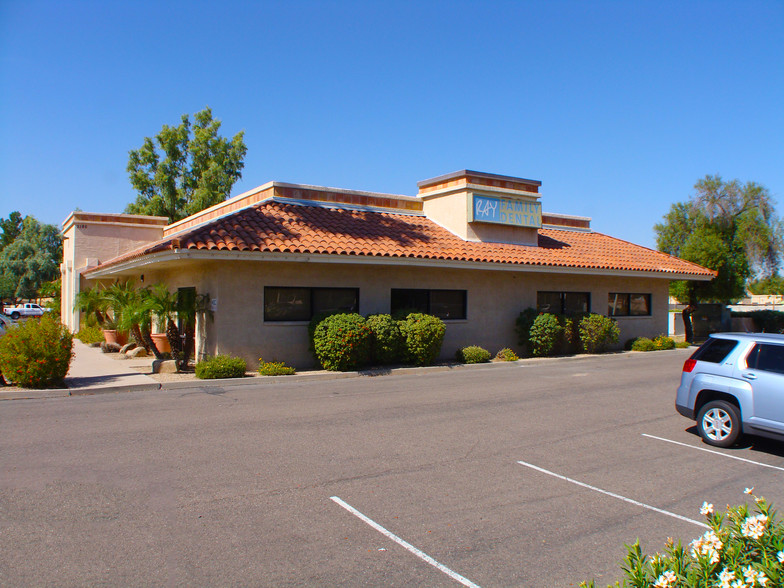 Primary Photo Of 3180 N Alma School Rd, Chandler Medical For Lease