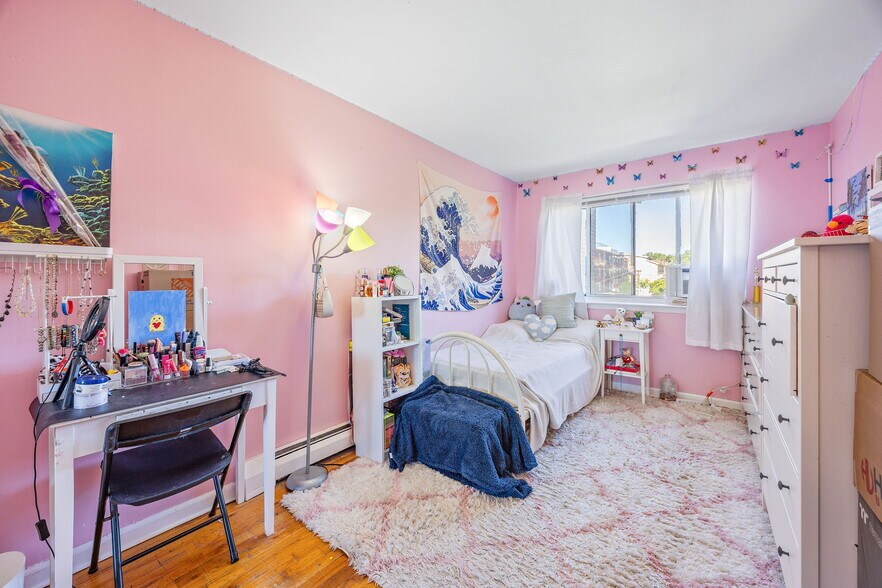 More Photos Of 7521 Caldwell Ave, Middle Village Multifamily For Sale