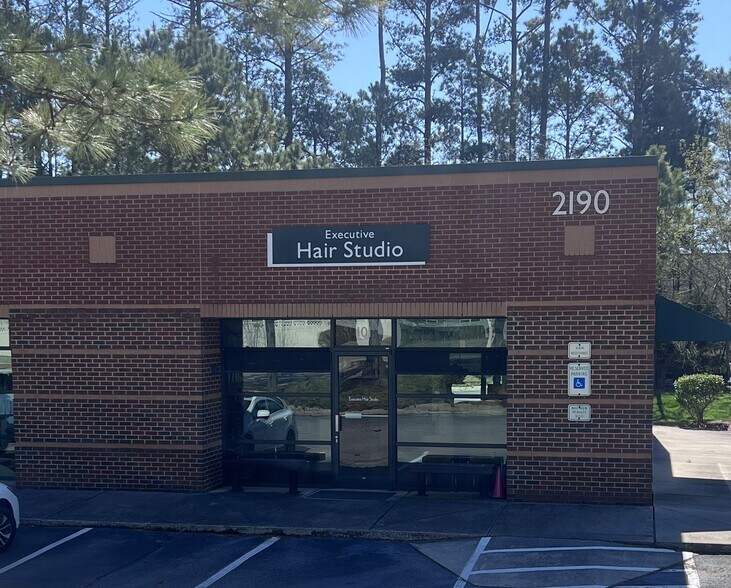 Primary Photo Of 2190 N Salem St, Apex Showroom For Sale