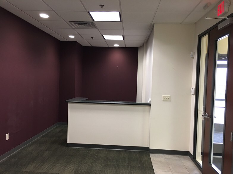 More Photos Of 1941 Frank Scott Pky, Shiloh Medical For Lease