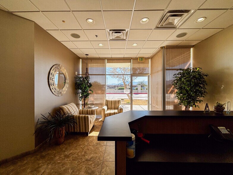 More Photos Of 45130 Golf Center Pky, Indio Warehouse For Sale