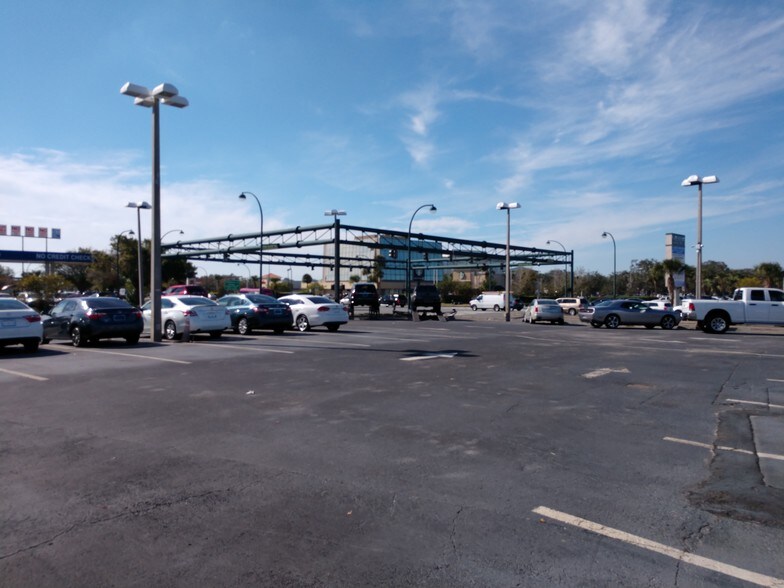 More Photos Of 6239 S Orange Blossom Trl, Orlando Auto Dealership For Sale