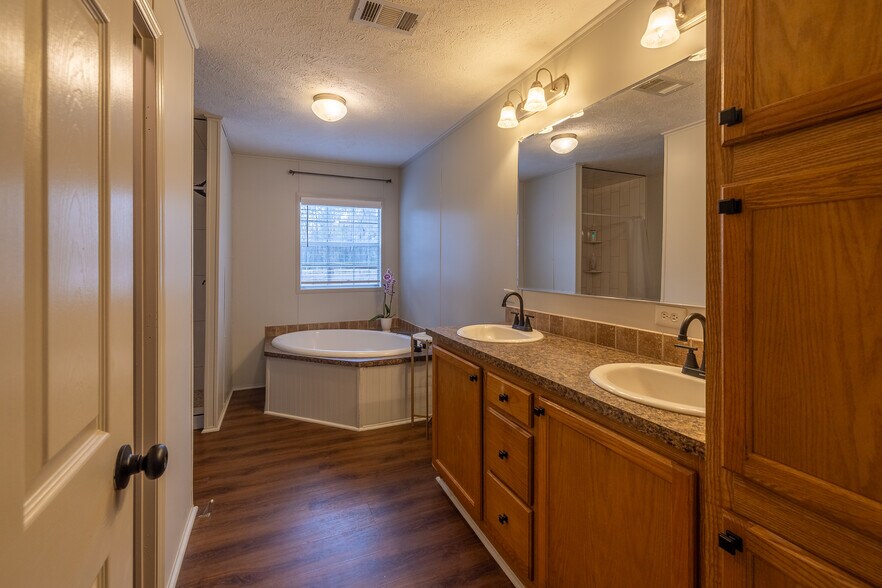 More Photos Of 1705 Retreat Rd, Riceboro Trailer Camper Park For Sale