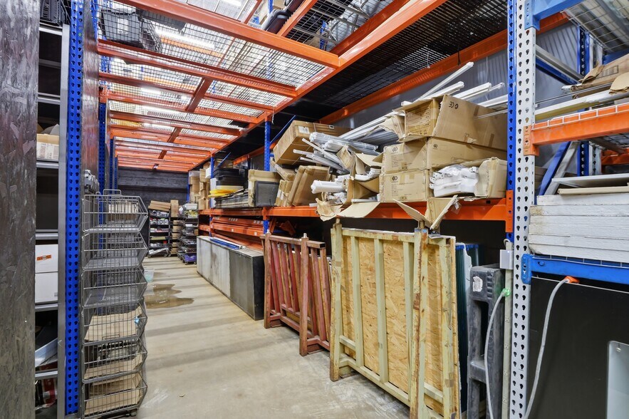 More Photos Of 610 Ryan Ave, Westville Warehouse For Lease