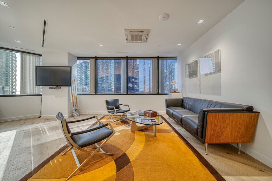 More Photos Of 1200 Brickell Ave, Miami Office For Lease