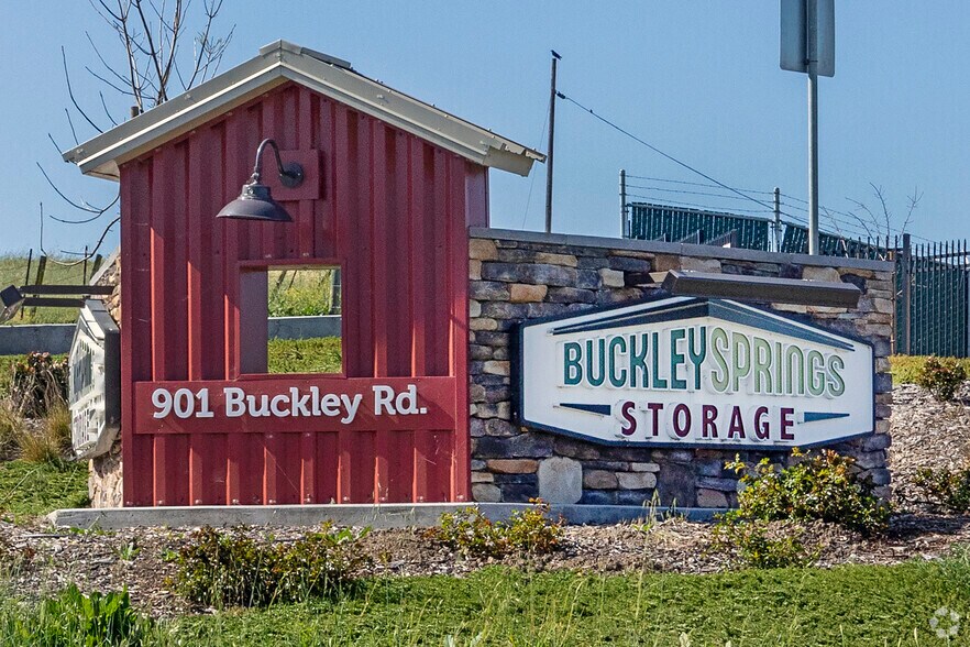 More Photos Of 901 Buckley Rd, San Luis Obispo Self Storage For Lease