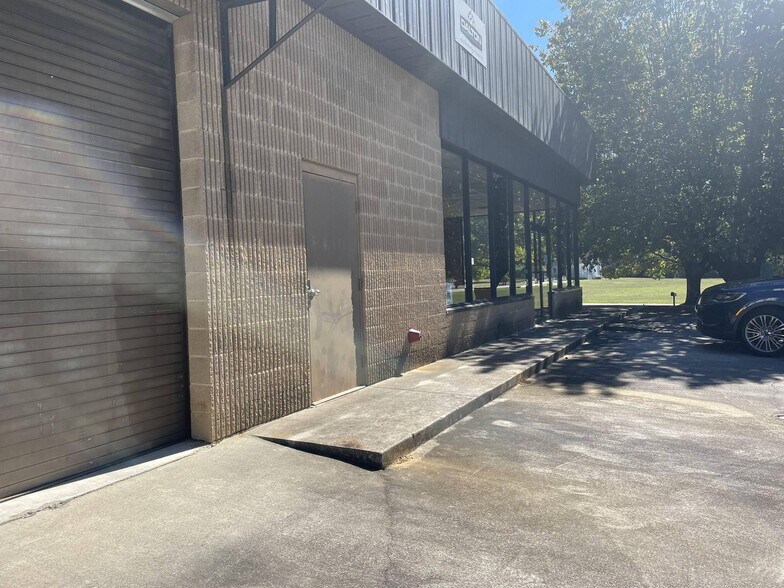 More Photos Of 494 Richardson Rd SE, Calhoun Industrial For Sale