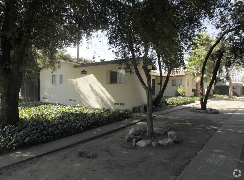 Primary Photo Of 1471-1497 Vejar St, Pomona Apartments For Sale