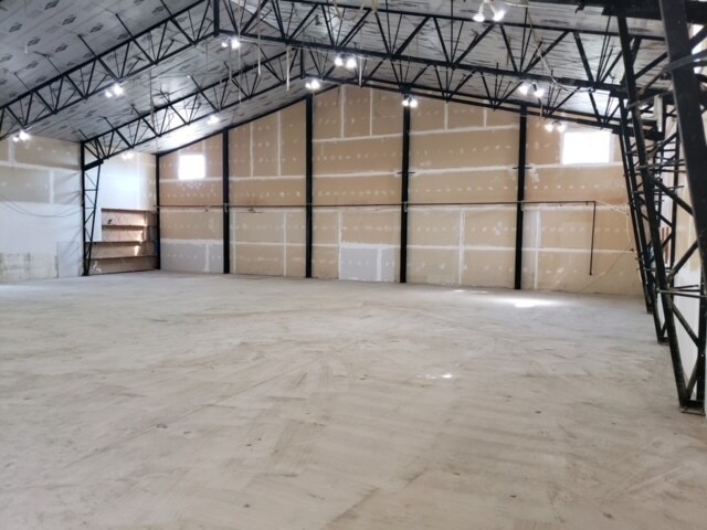 More Photos Of 377 W 2nd St, Sumas Industrial For Sale