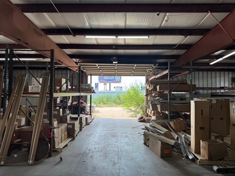 More Photos Of 3001 N I-35 Service Rd, Moore Unknown For Lease