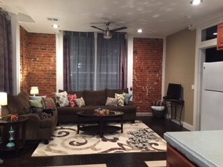 More Photos Of 200 W Main St, Marietta Storefront Retail Residential For Sale