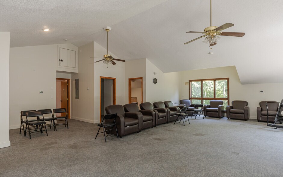 More Photos Of 608 Francestown Rd, Bennington Apartments For Sale