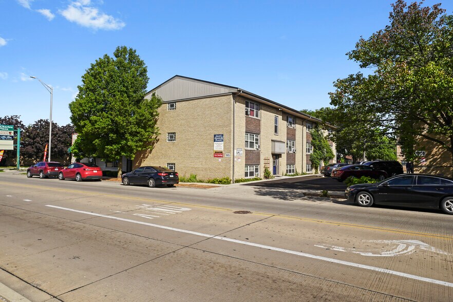 More Photos Of 1905-1913 Saint Charles Rd, Maywood Apartments For Sale