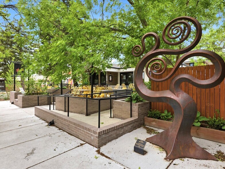 More Photos Of 109 N Public Rd, Lafayette Freestanding For Sale