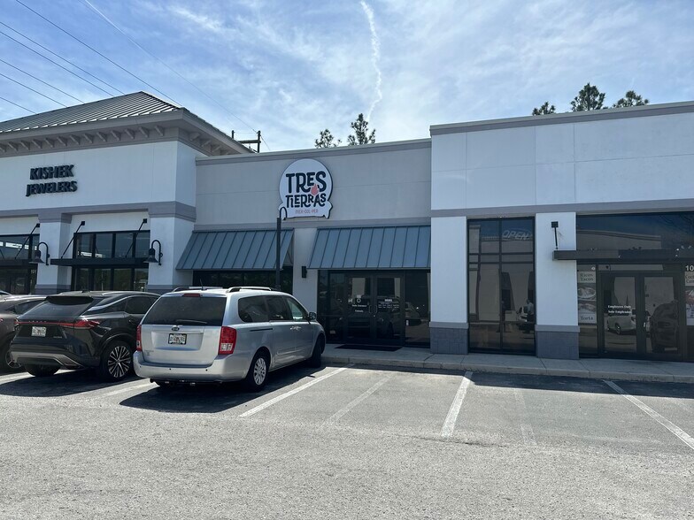 More Photos Of 3546 St. Johns Bluff Rd S, Jacksonville Restaurant For Sale